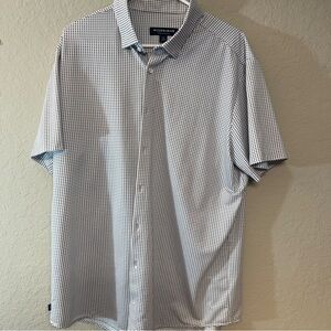 Mizzen+Main Leeward performance short sleeve dress shirt,